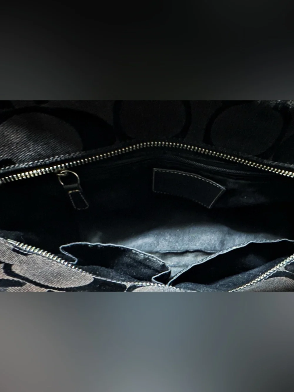 Vintage Coach Y2K soho shoulder Bag Black Signature Tote with cherry chain tote - Picture 12 of 17